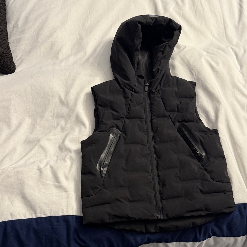Zara Black kids vest size 6/7